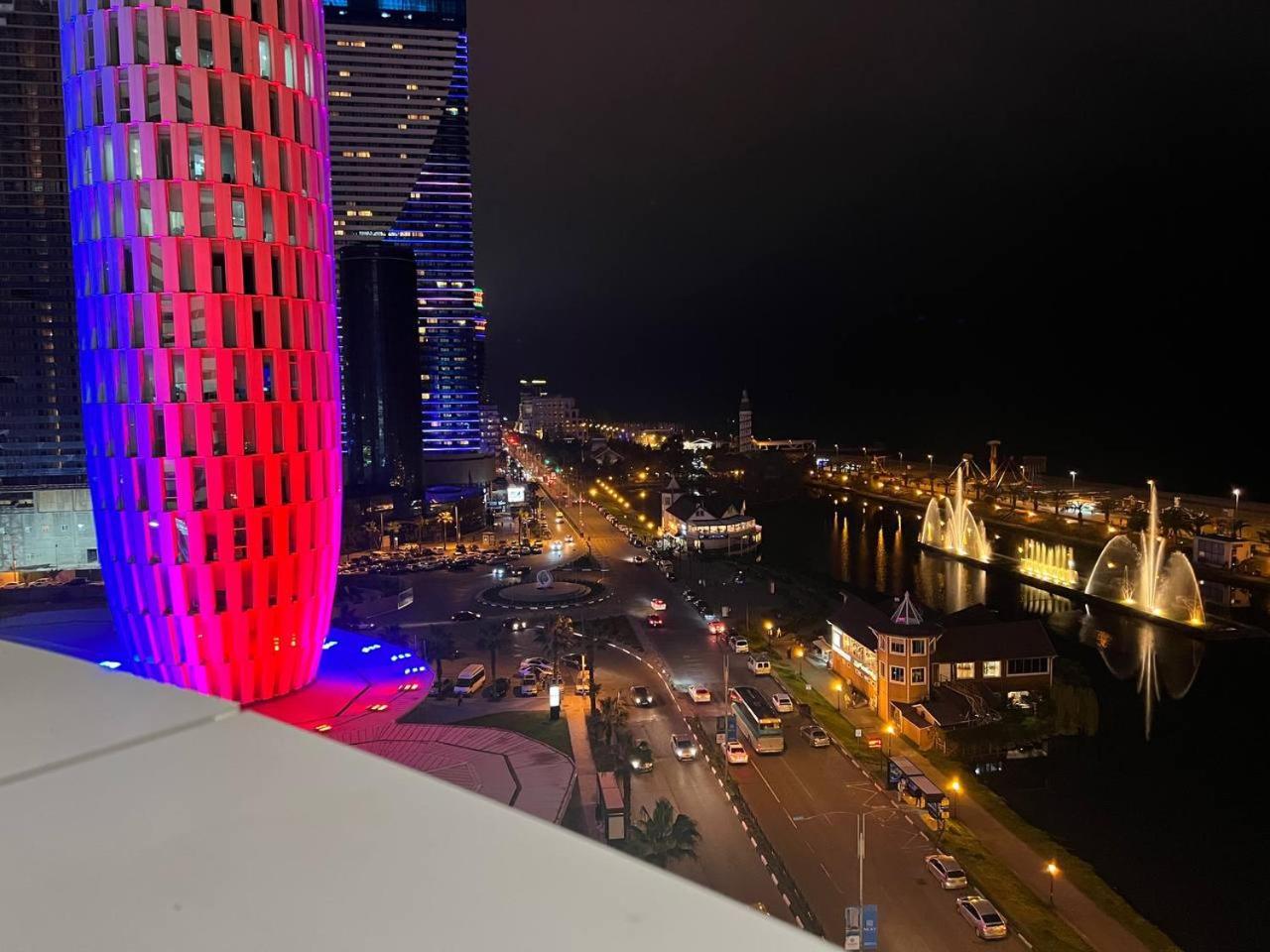 Ng Premium Apartments In Alliance Palace Batumi Exterior foto